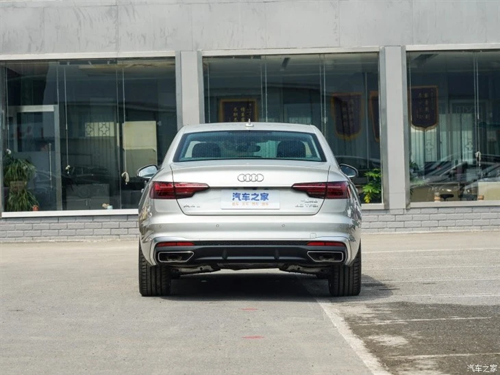 Audi A4L 2023 Model 40 Fashion And Dynamic Type