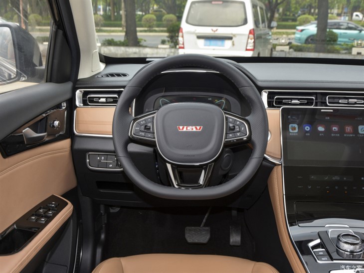 Sinotruk VGV U75PLUS Gasoline SUV