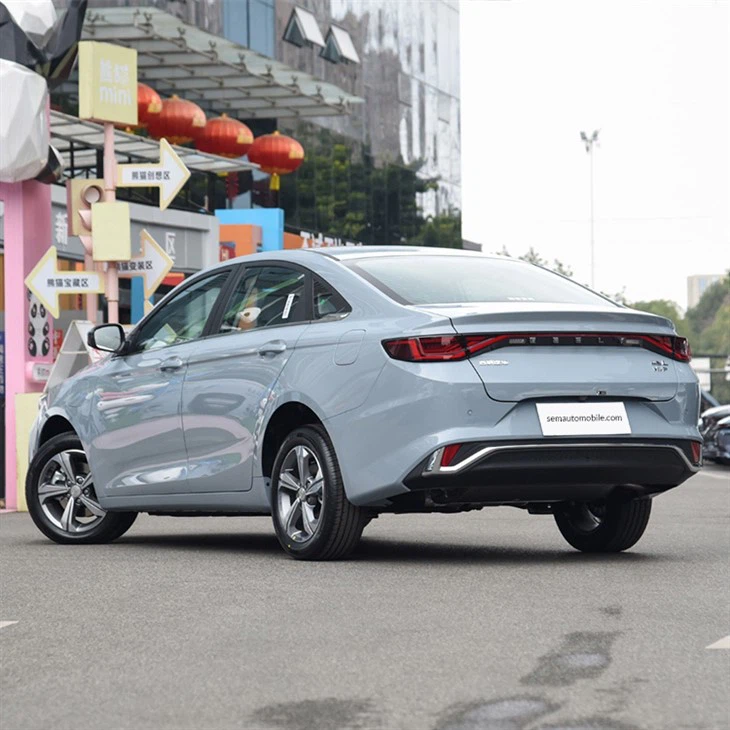 Geely Emgrand L Hip 1.5t Hybrid Electric Vehicle