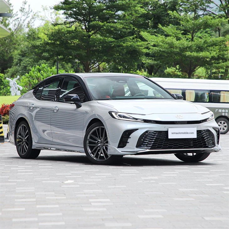 Toyota Camry 2-speed Sedan