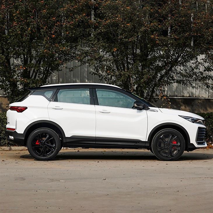 Geely Coolray 4 door 5 seats SUV