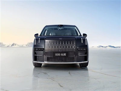 Zeekr 009 Electric Rhd Minivan