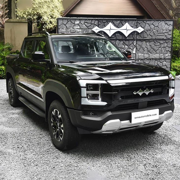 BYD SHARK 6 PHEV RHD Pickup front three quarter view
