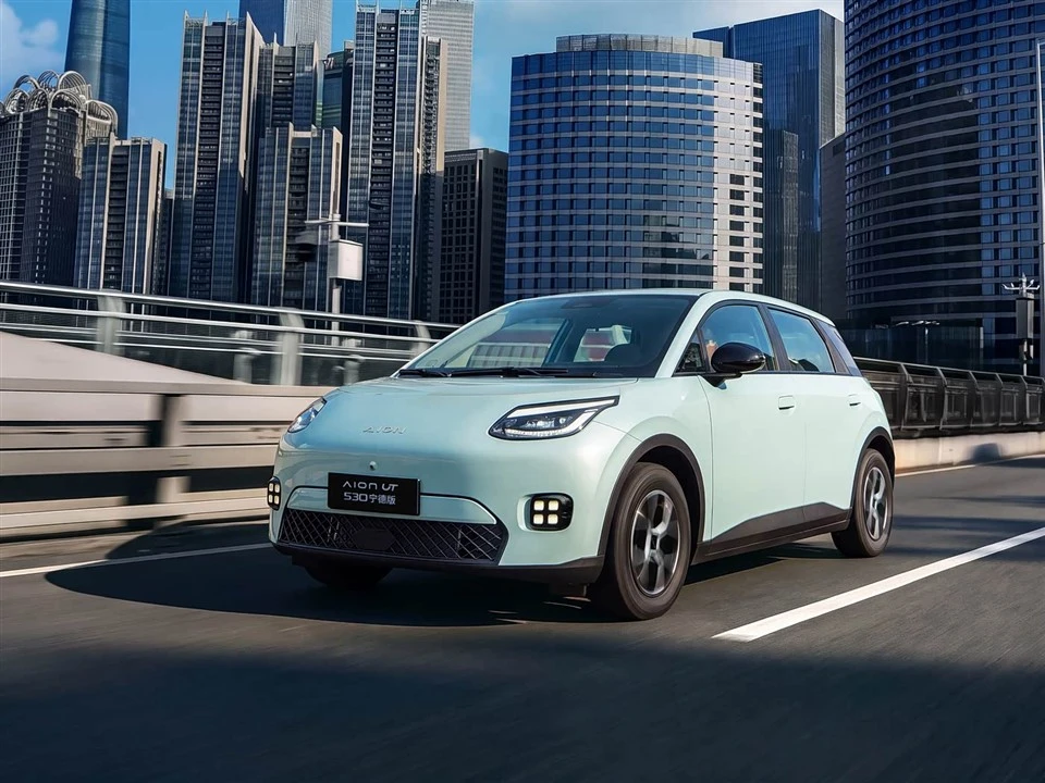 AION UT AY2-G RHD Electric Compact Hatchback